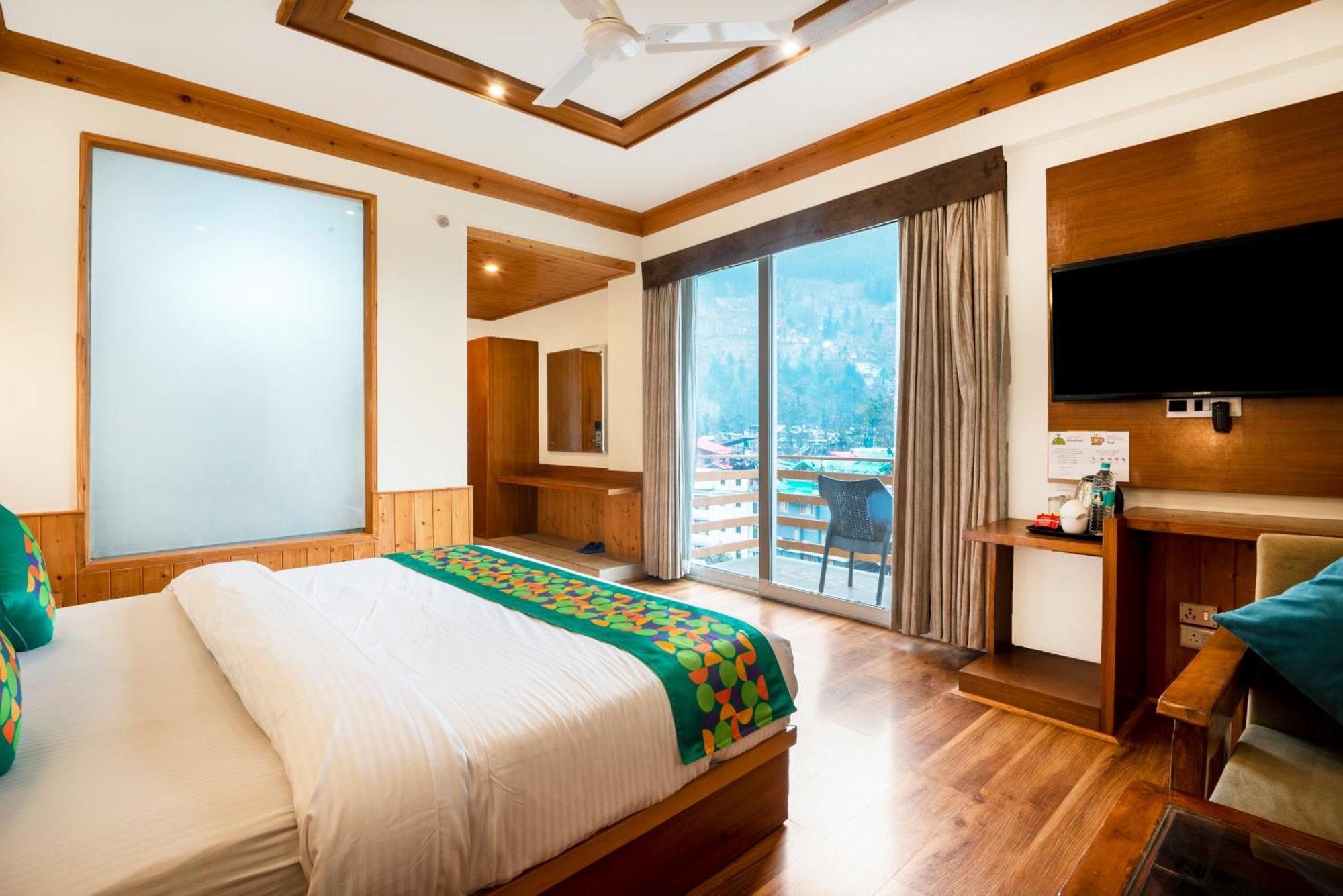 Hotel Treebo Premium Sattva With Mountain View Manāli Exterior foto
