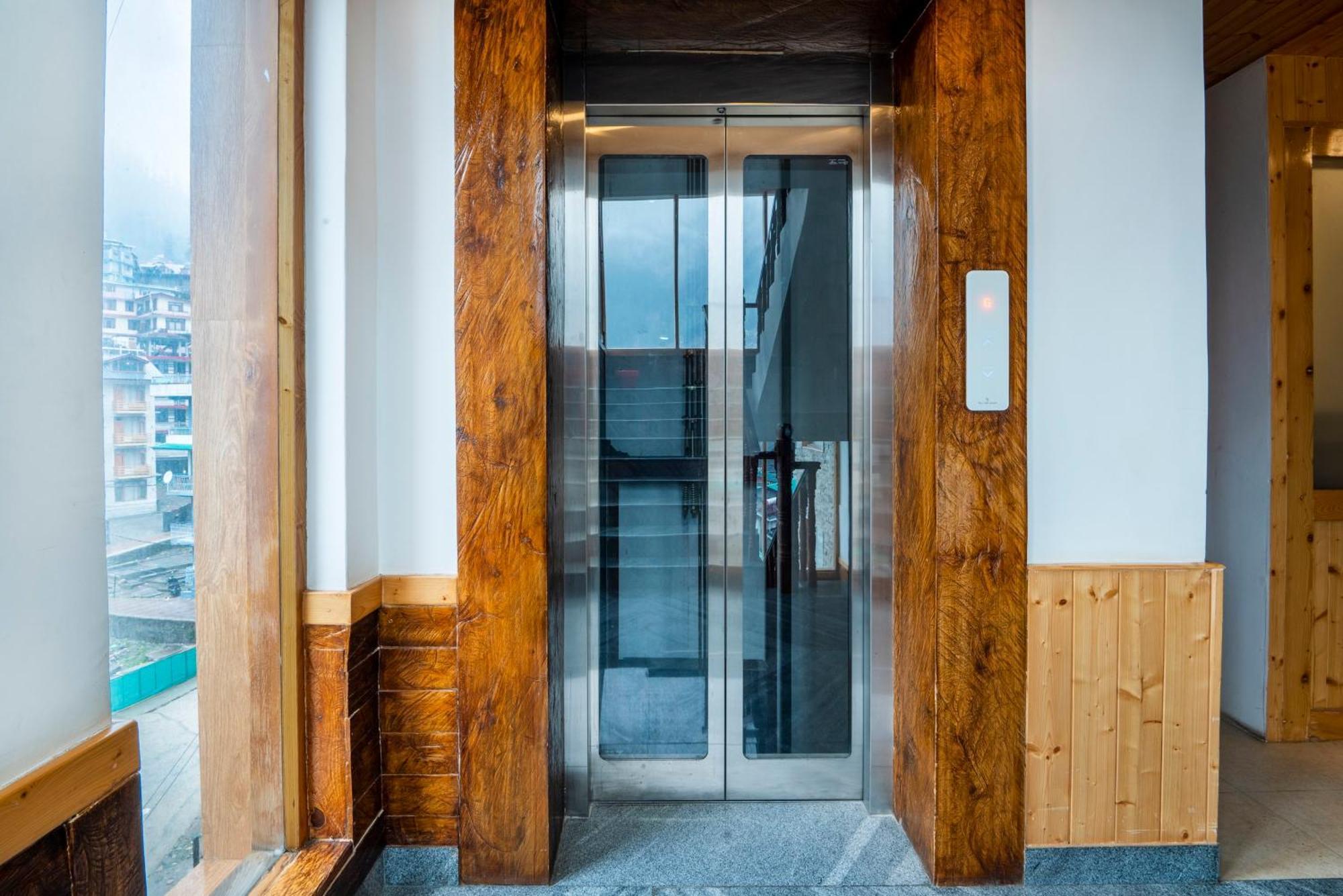 Hotel Treebo Premium Sattva With Mountain View Manāli Exterior foto